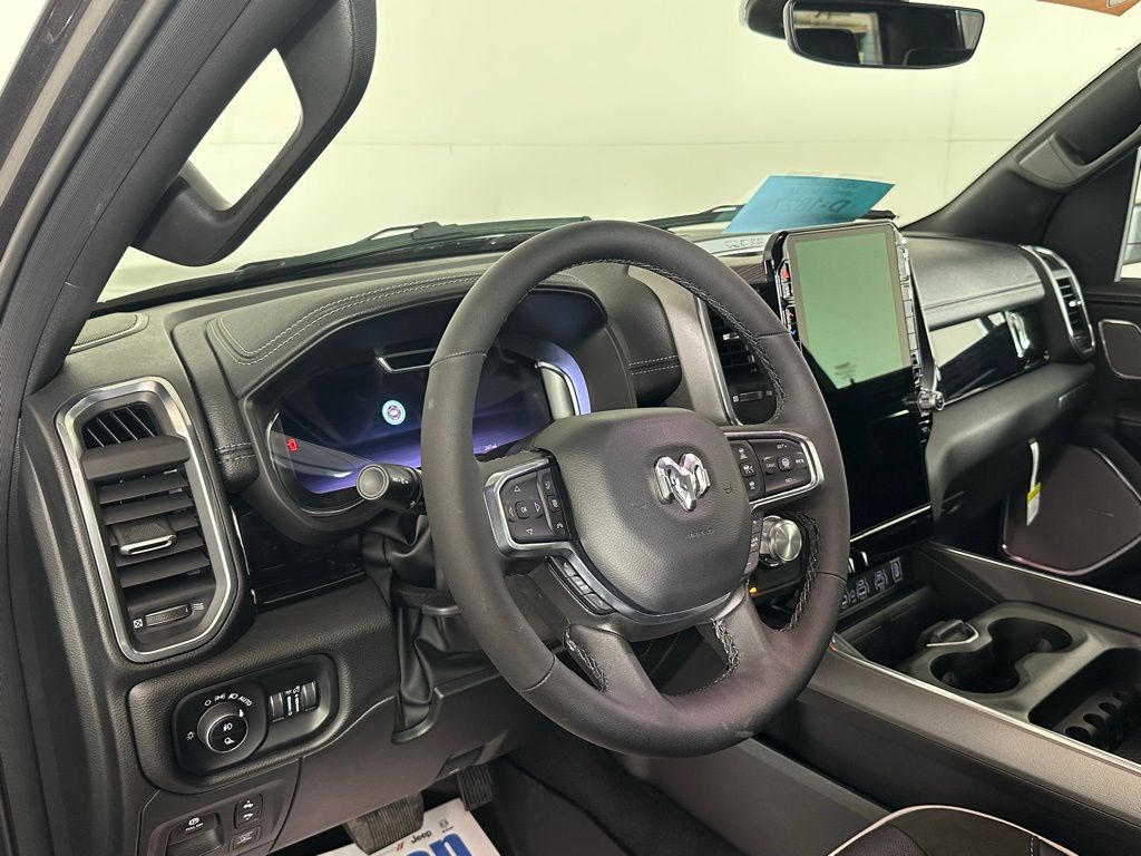 2025 Ram 1500 Laramie photo 6
