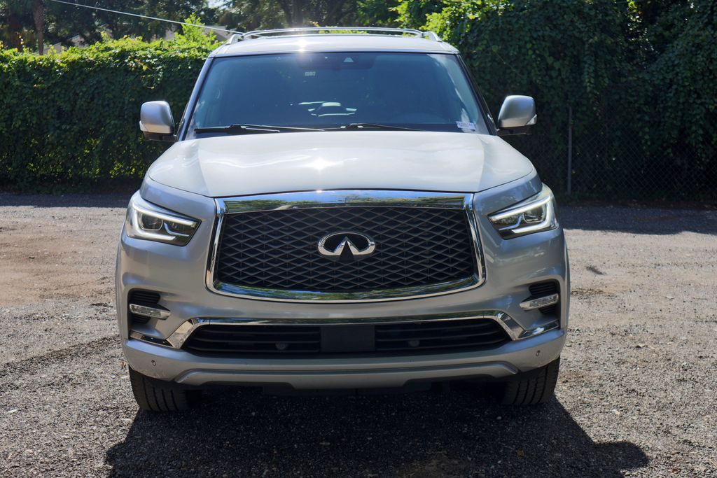 2018 Infiniti QX80 Base photo 2