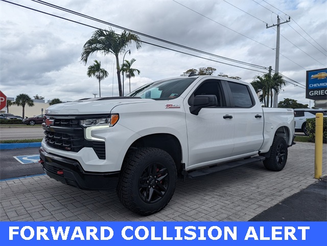 2024 Chevrolet Silverado 1500 LT Trail Boss photo 3