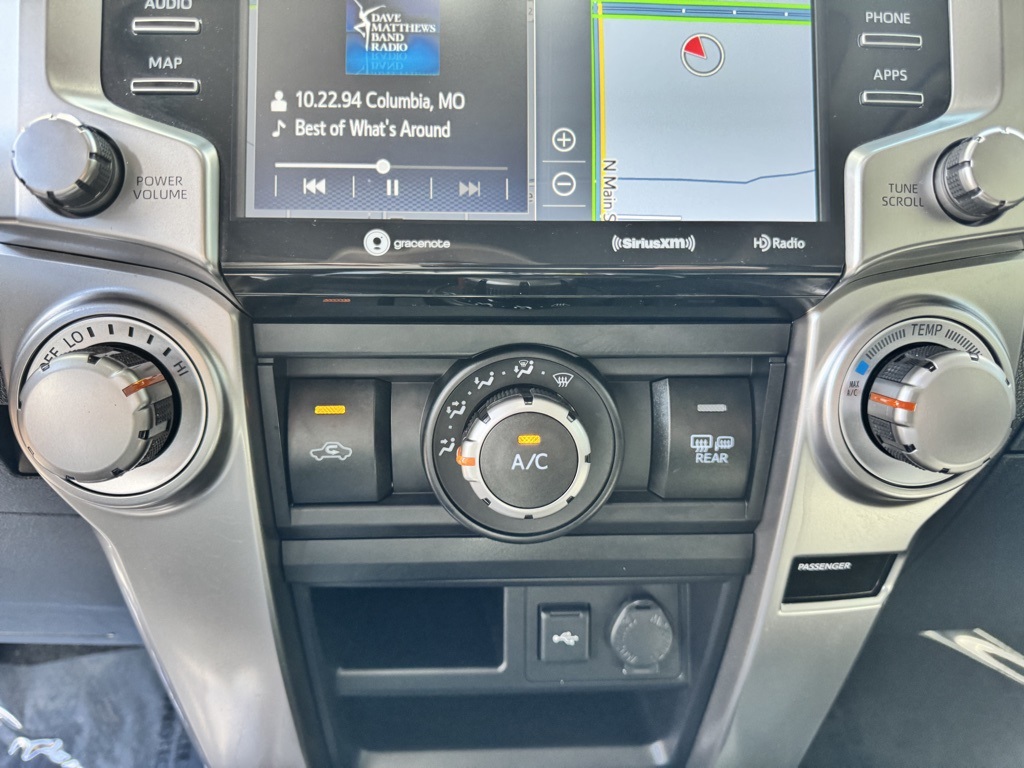 2021 Toyota 4Runner SR5 Premium photo 24
