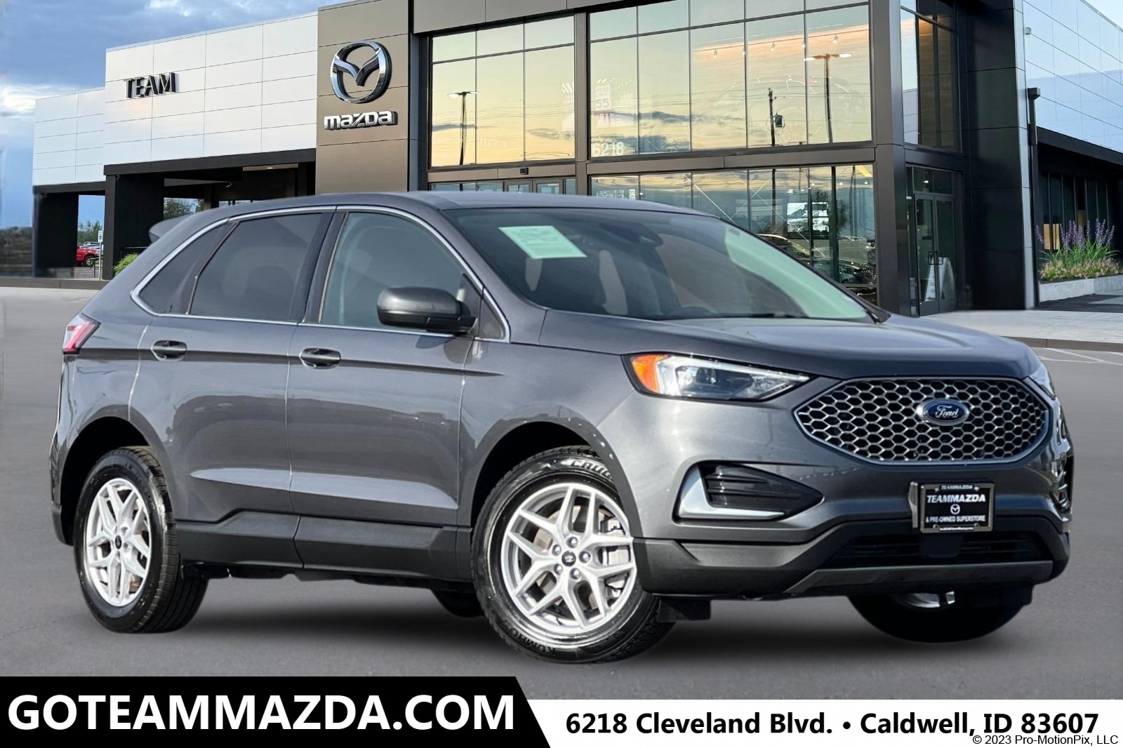 2024 Ford Edge SEL's photo