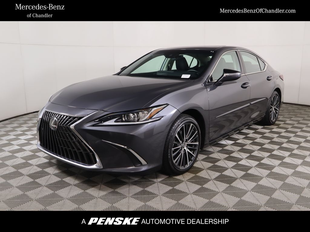 2023 Lexus ES 350's photo