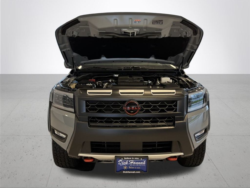 2026 Nissan Frontier PRO-4X photo 4