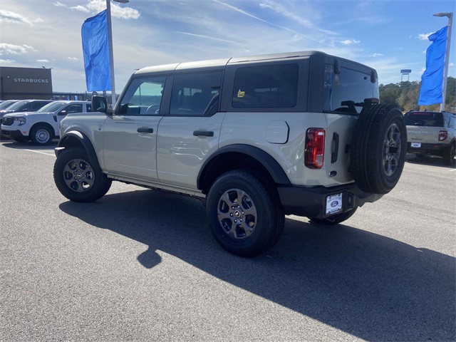 2025 Ford Bronco Big Bend photo 3