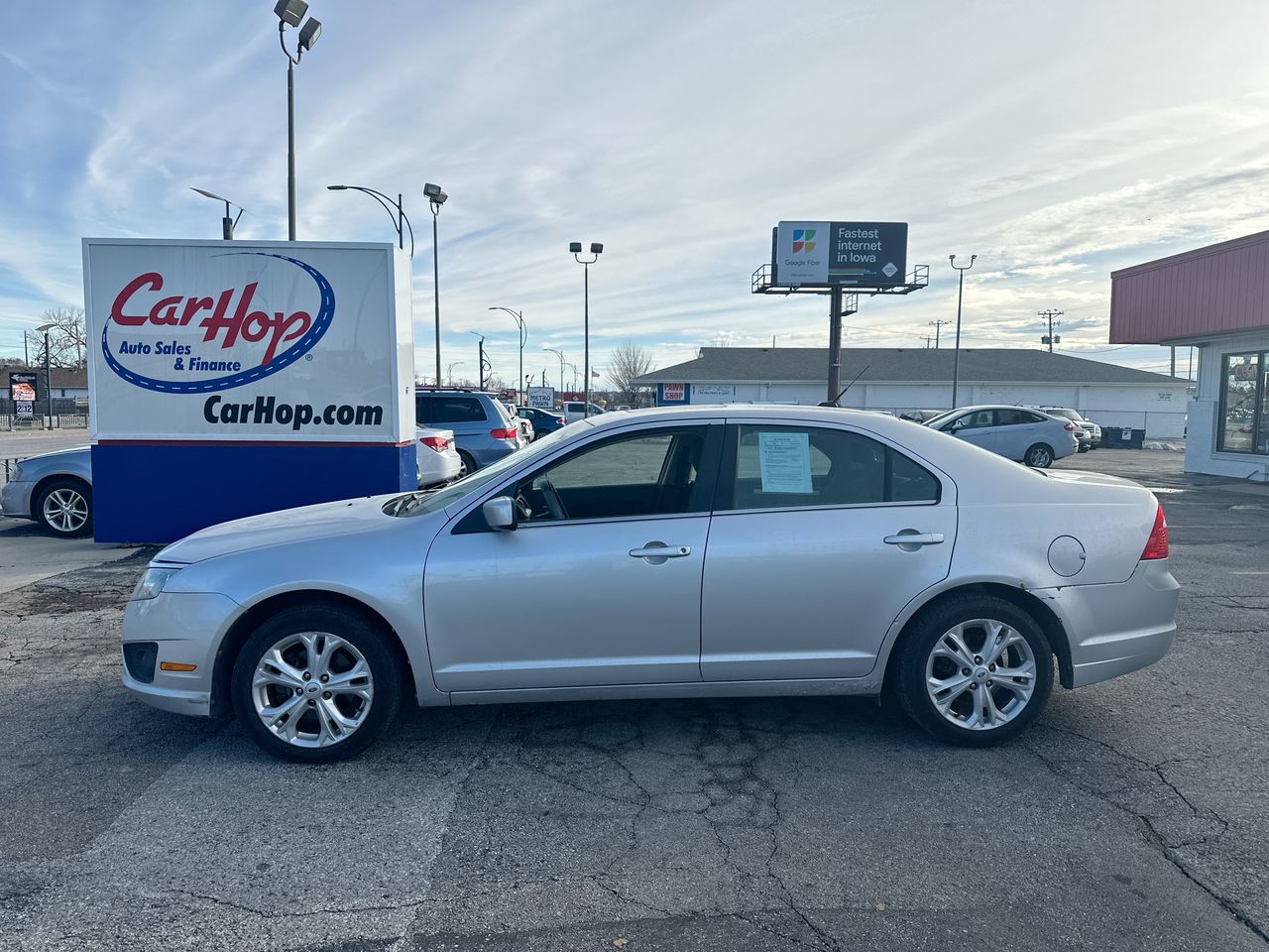 2012 Ford Fusion SE's photo