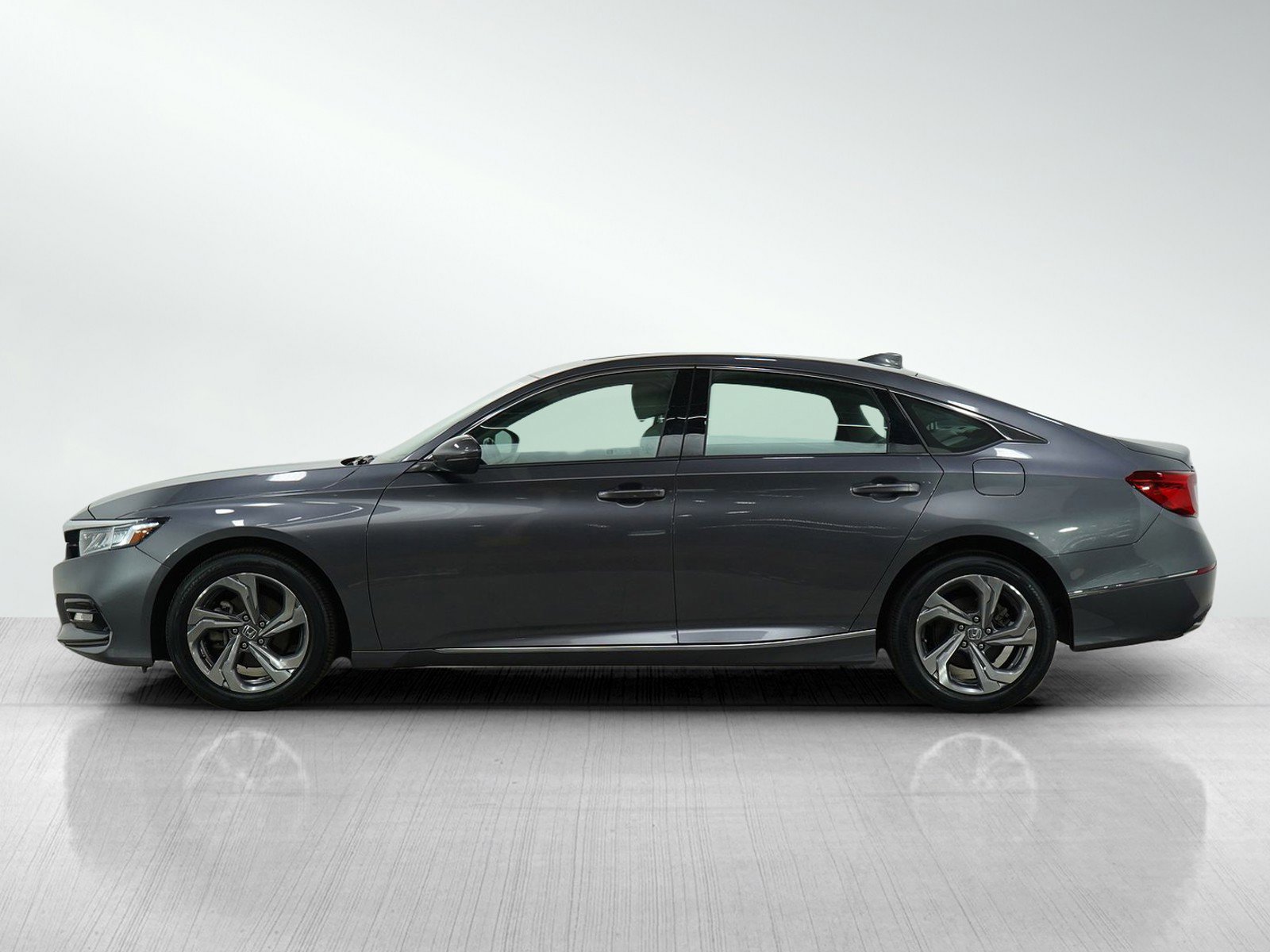 Used 2020 Honda Accord EX-L with VIN 1HGCV1F54LA031324 for sale in Burnsville, Minnesota