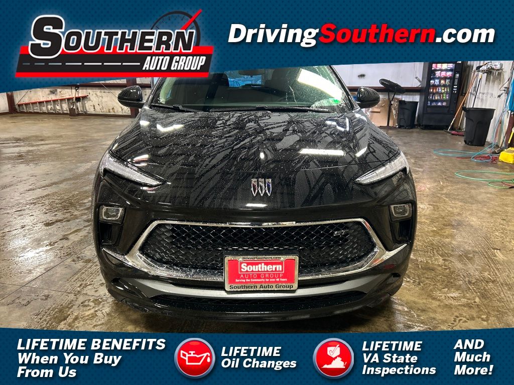 2026 Buick Encore GX Sport Touring's photo