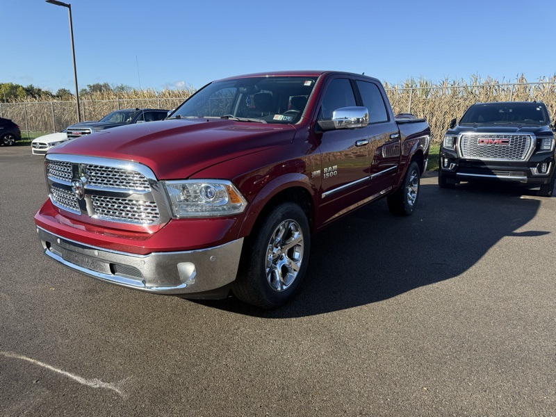2015 Ram 1500 Laramie photo 3