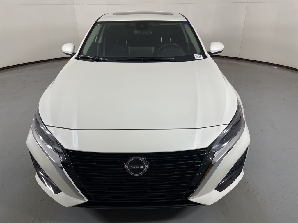 2025 Nissan Altima SV Special Edition photo 3