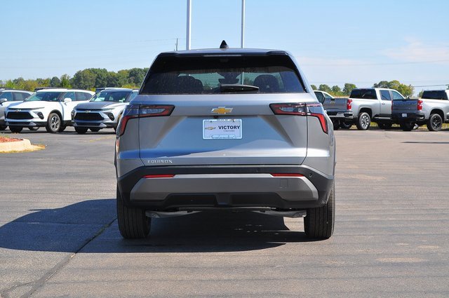 2025 Chevrolet Equinox LT photo 4