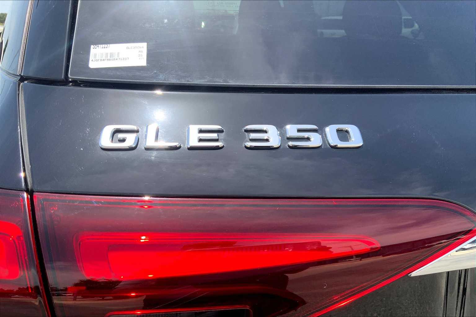 2025 Mercedes Benz GLE 350 4MATIC photo 4
