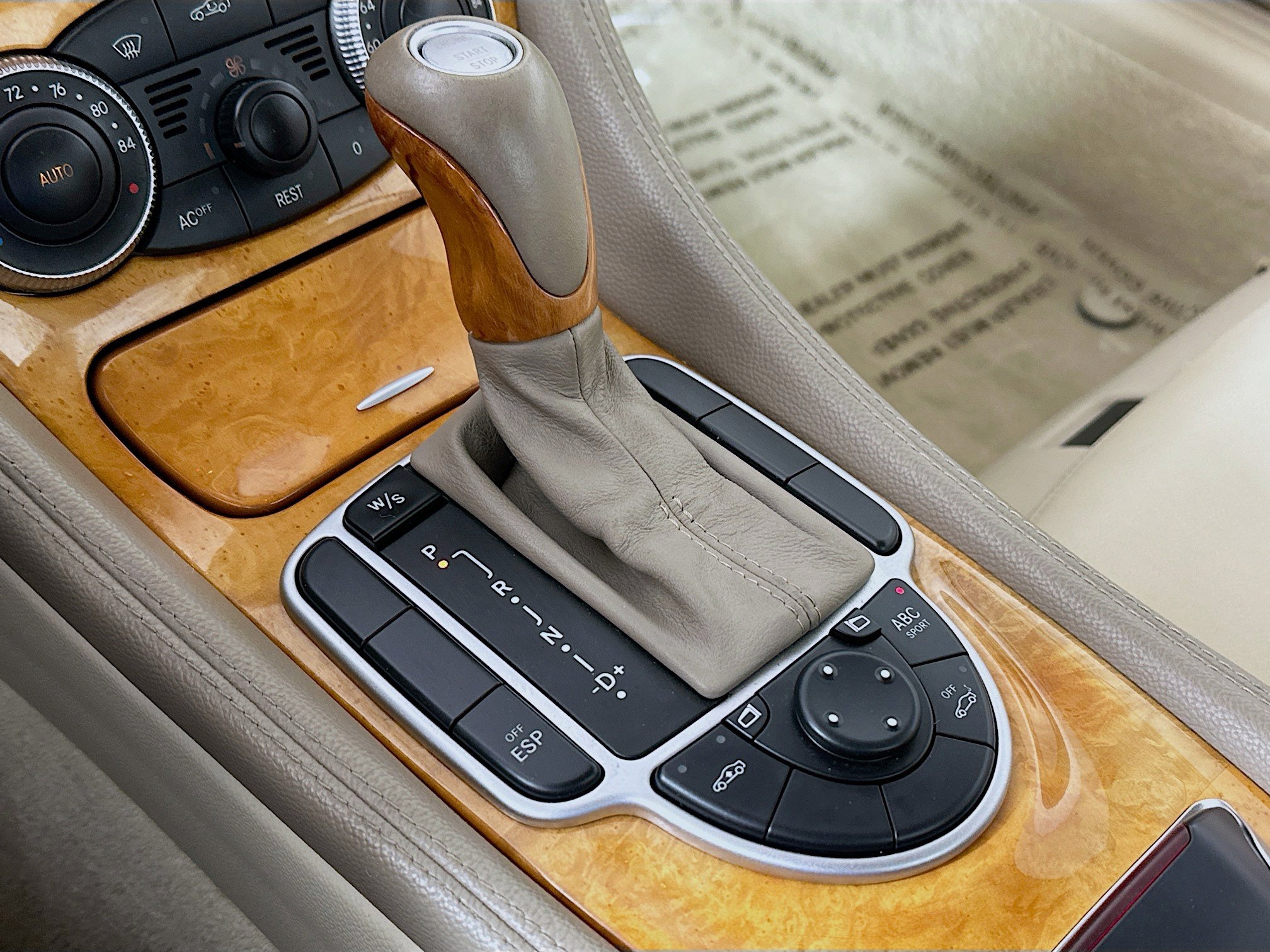 2003 Mercedes Benz SL 500 photo 14