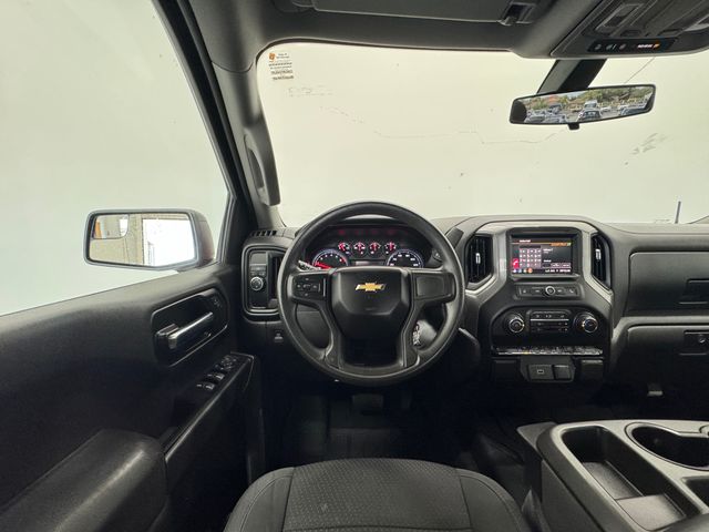 2020 Chevrolet Silverado 1500 Custom photo 13