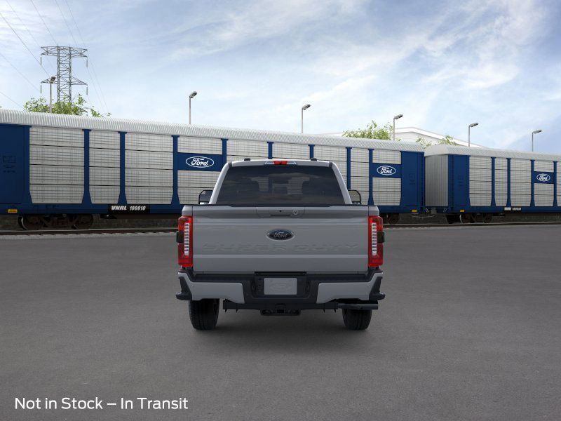2026 Ford F-250 Lariat photo 4