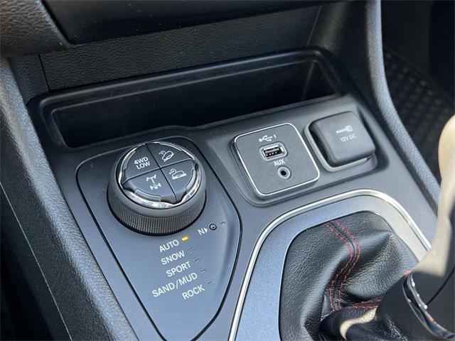 2019 Jeep Cherokee Trailhawk photo 17