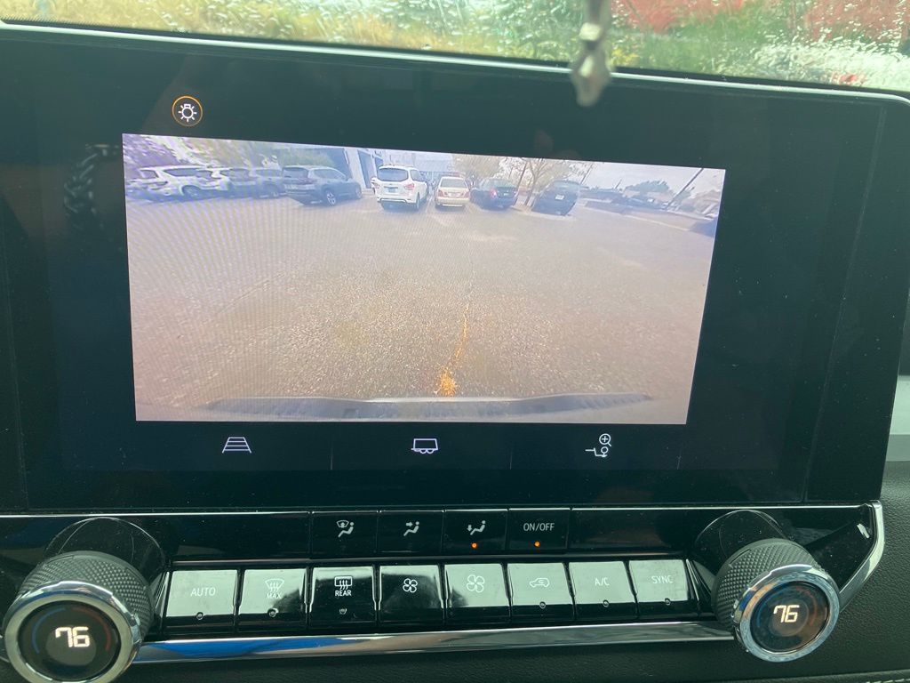 2024 Chevrolet Colorado LT photo 4