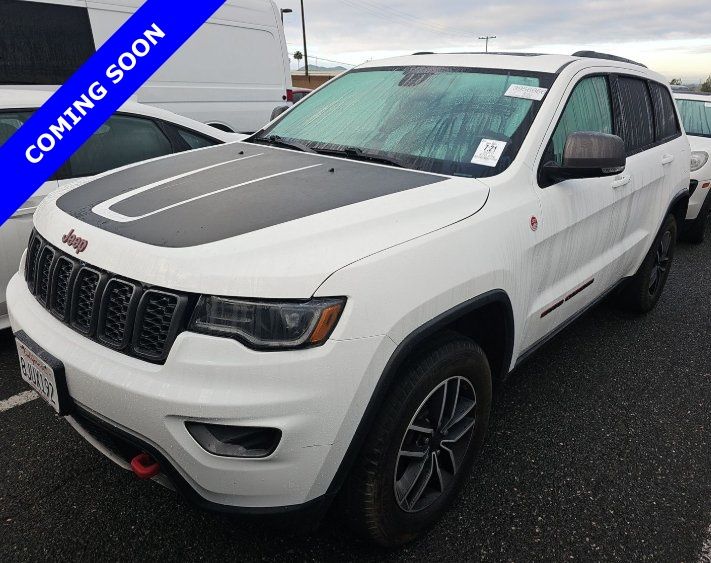 2019 Jeep Grand Cherokee Trailhawk's photo