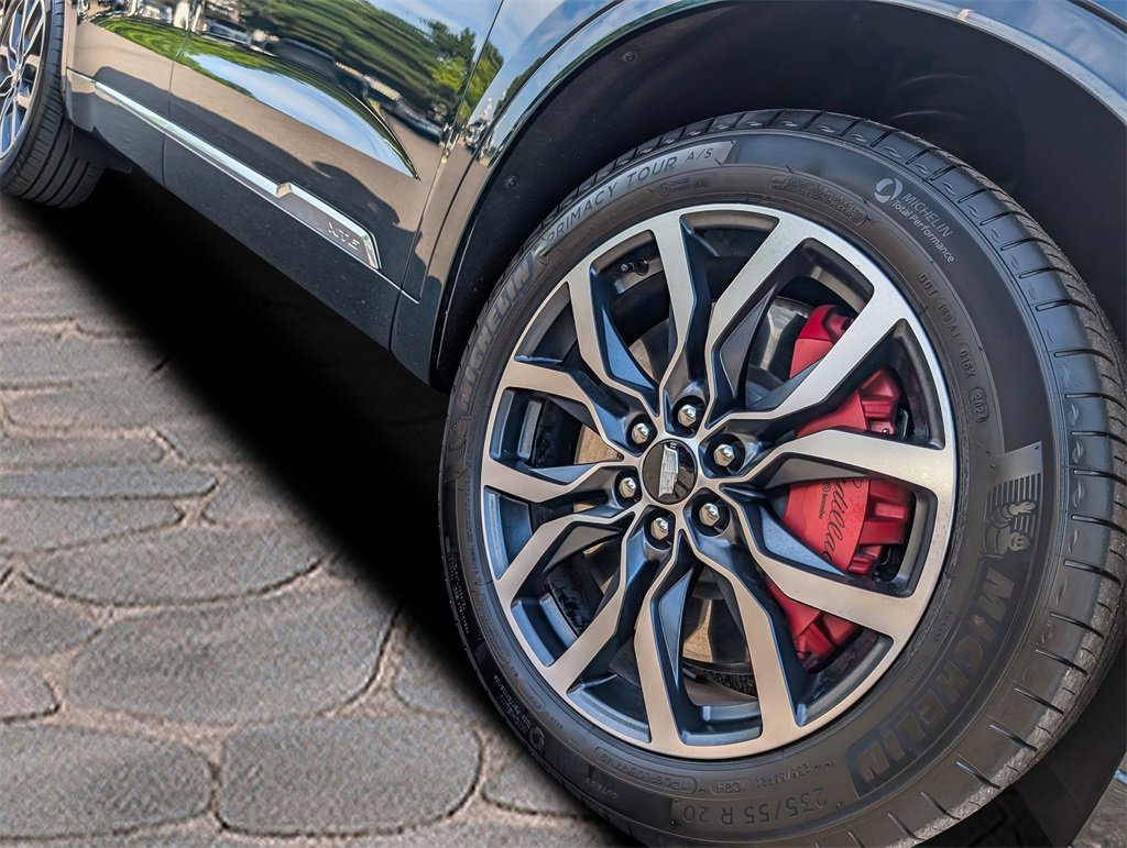 2025 Cadillac XT6 Sport photo 7