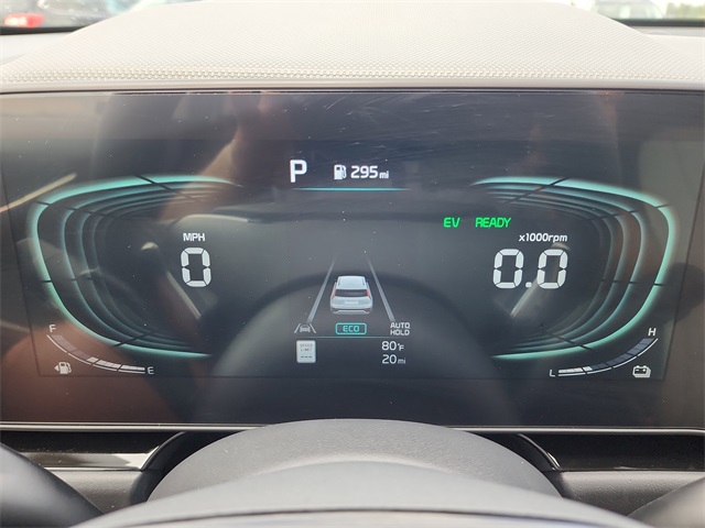 2025 Kia Niro SX Touring photo 22