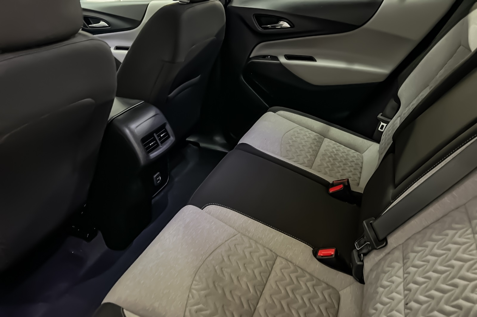 2022 Chevrolet Equinox LT photo 8