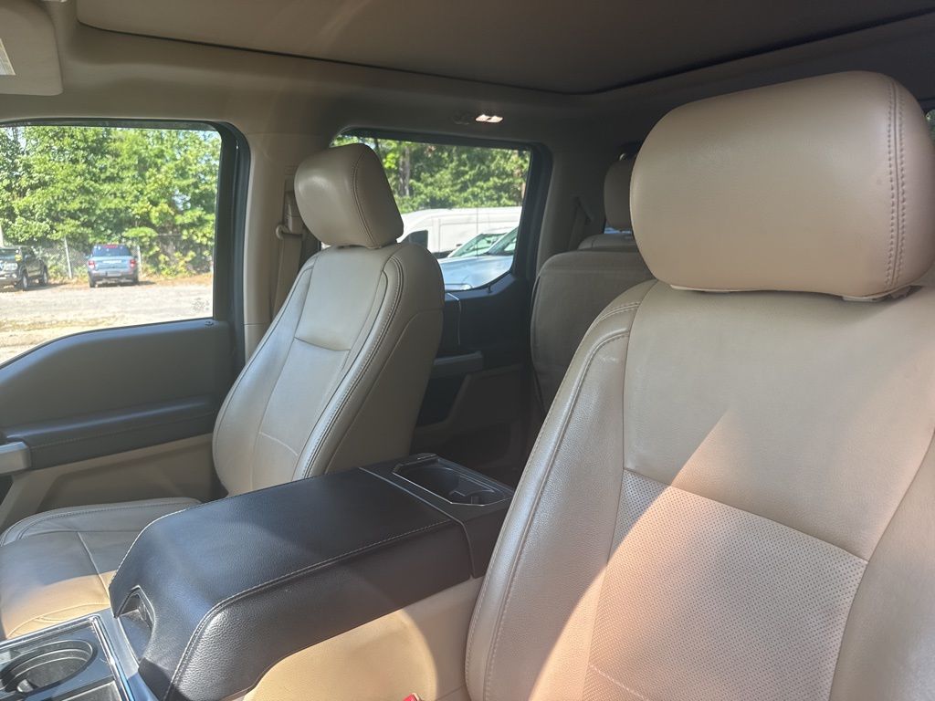 2019 Ford F-250 Lariat photo 8