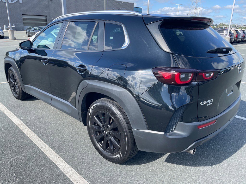 2023 Mazda CX-50 2.5 Preferred Plus photo 4