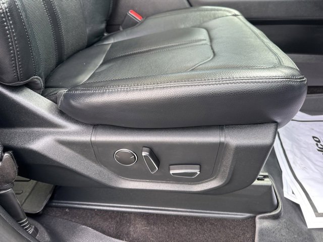 2019 Ford Expedition Limited photo 10