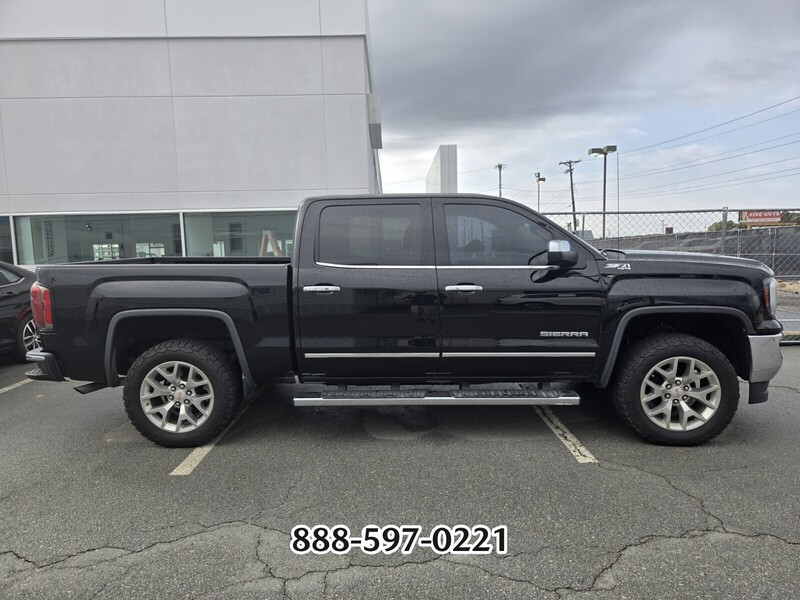 2018 Gmc Sierra 1500 SLT photo 4