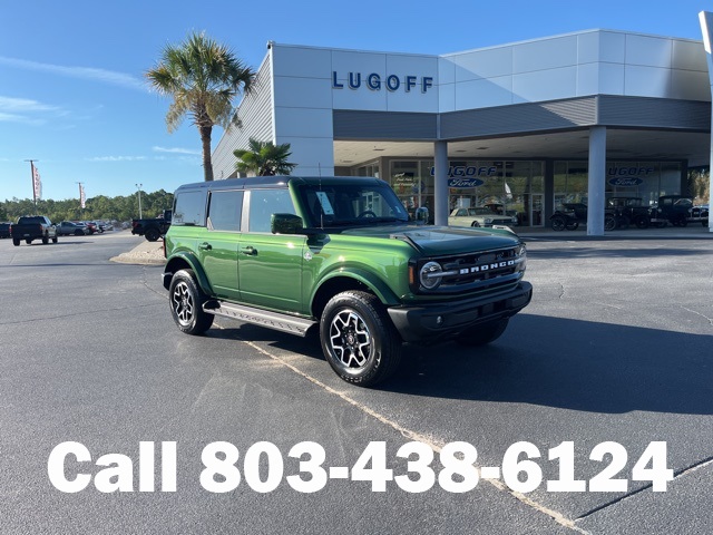 2025 Ford Bronco 4-Door Outer Banks's photo