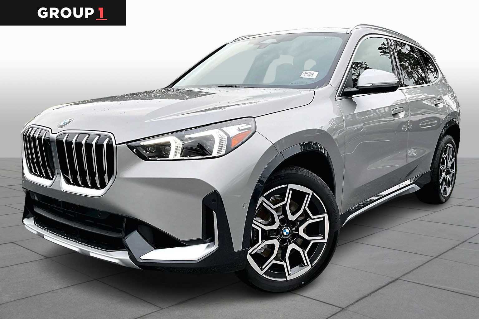 2026 BMW X1 28i's photo