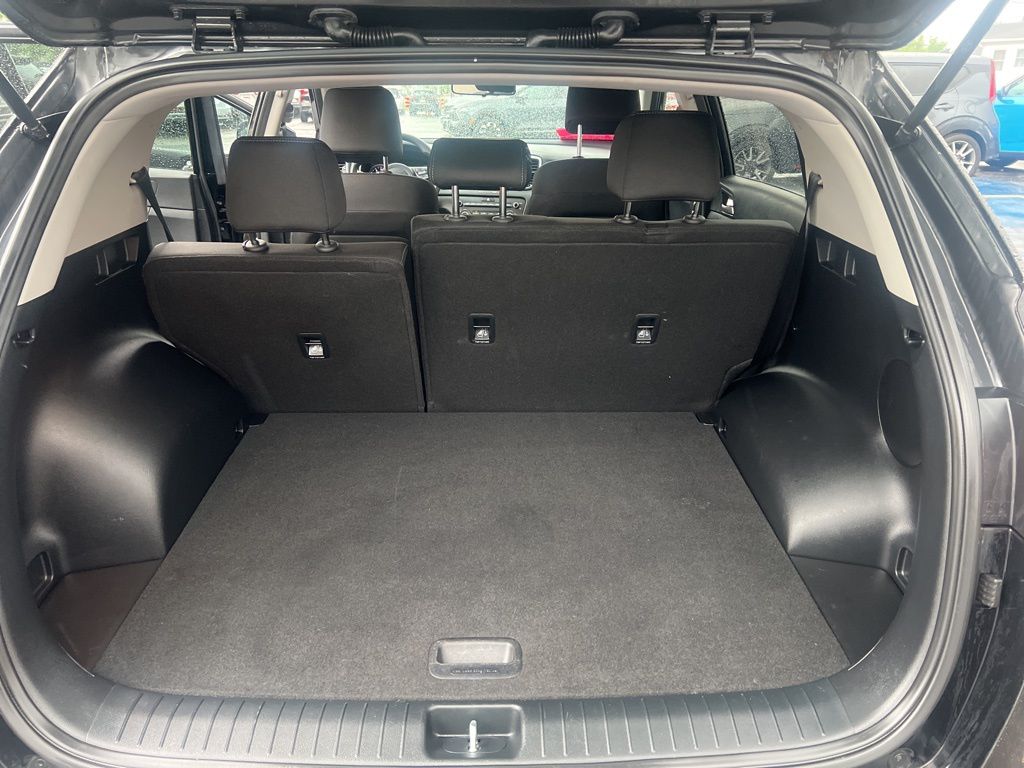 2020 Kia Sportage LX photo 11