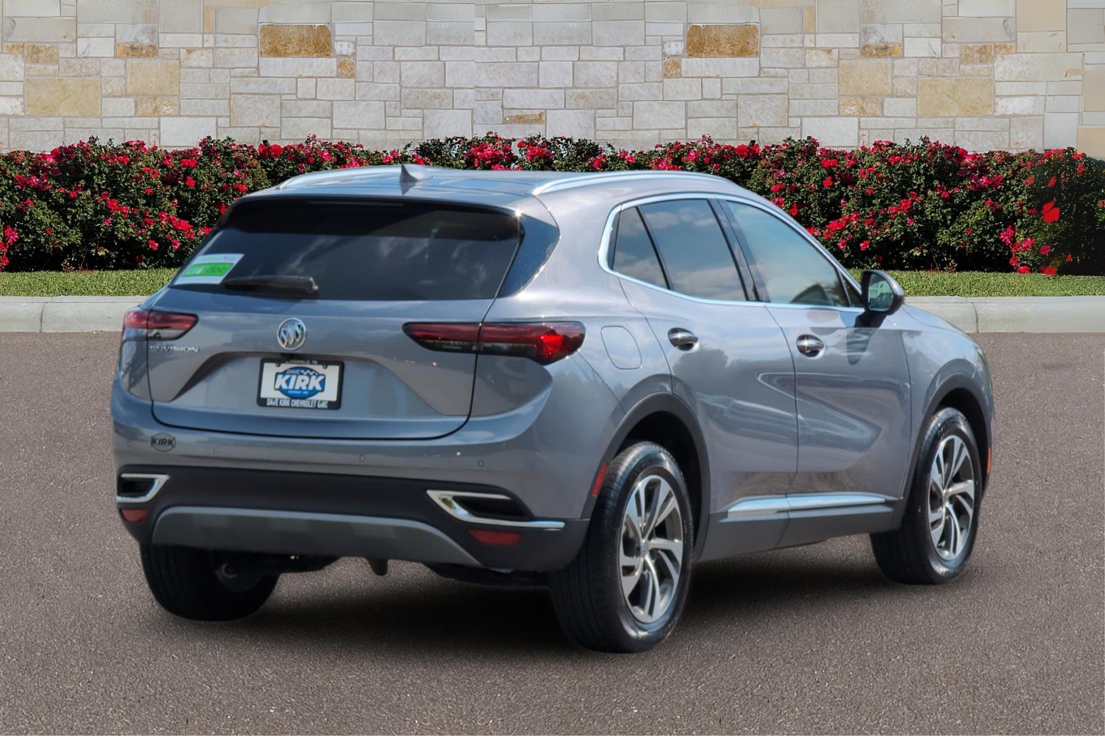 2022 Buick Envision Essence photo 2