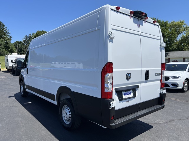 2025 Ram ProMaster 3500 photo 15