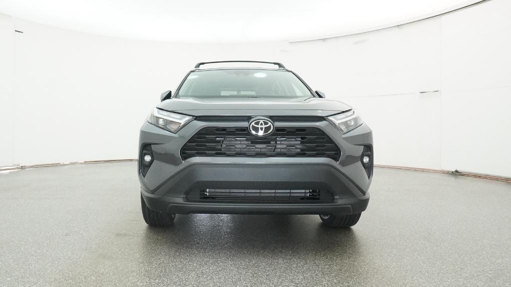 2025 Toyota RAV4 XLE Premium photo 3