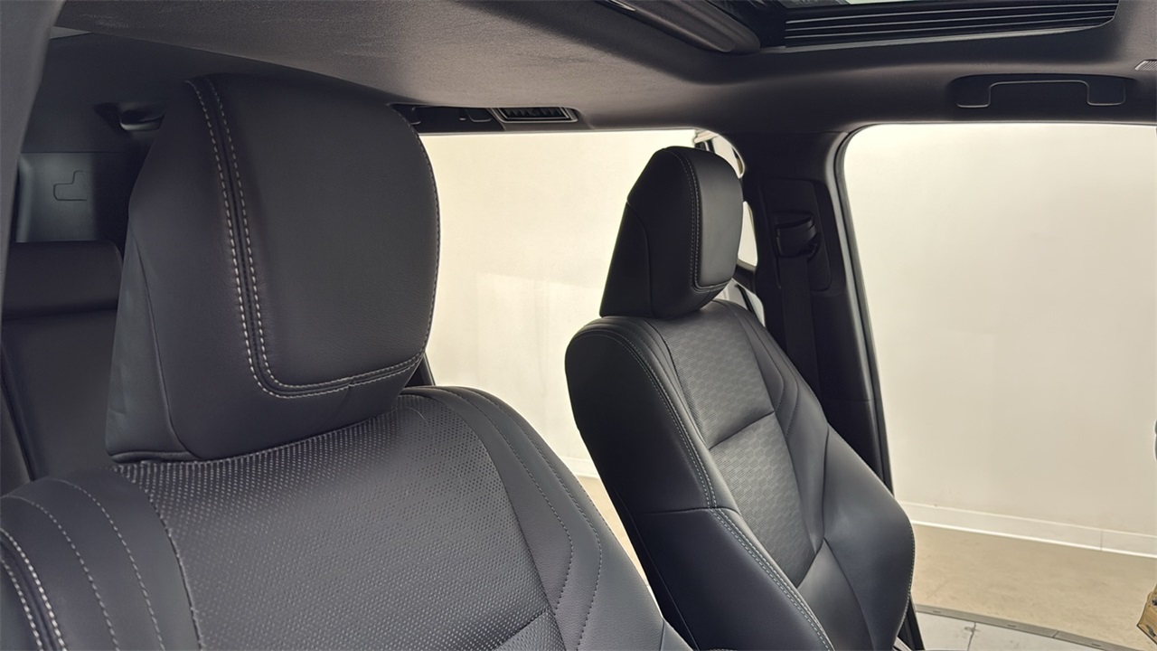 2024 Toyota Land Cruiser Base photo 19