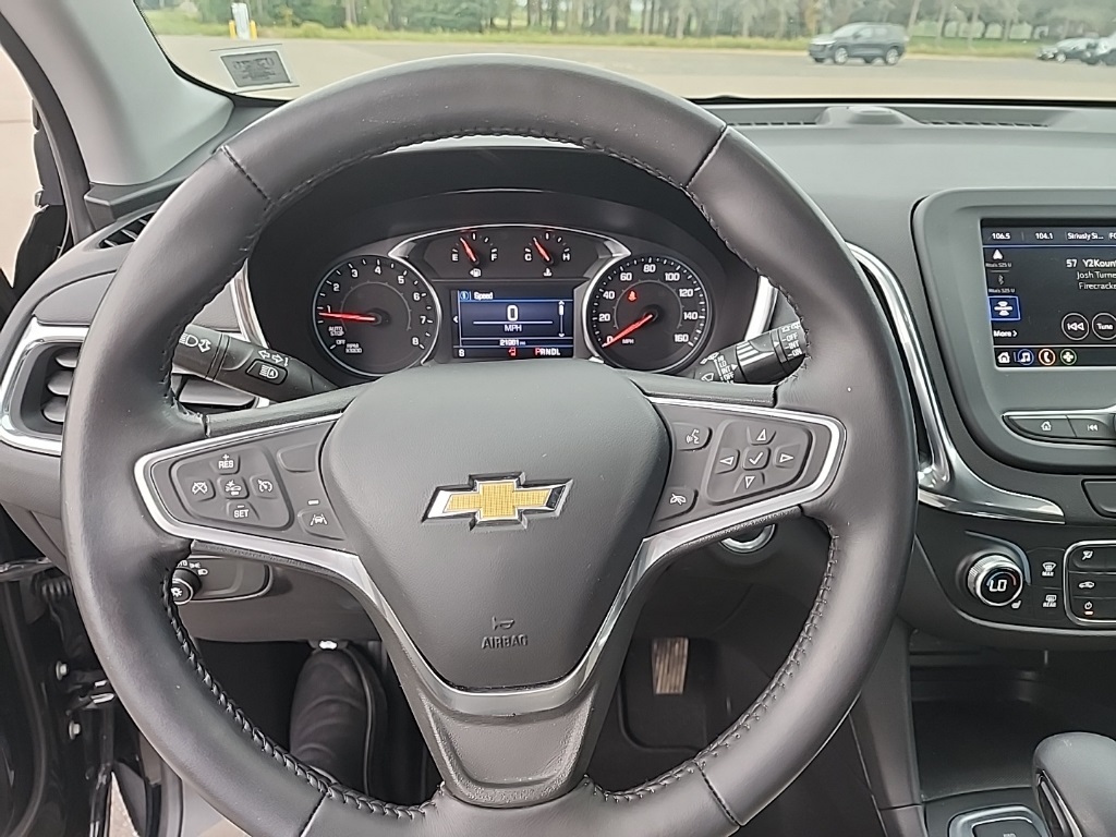 2022 Chevrolet Equinox LT photo 12