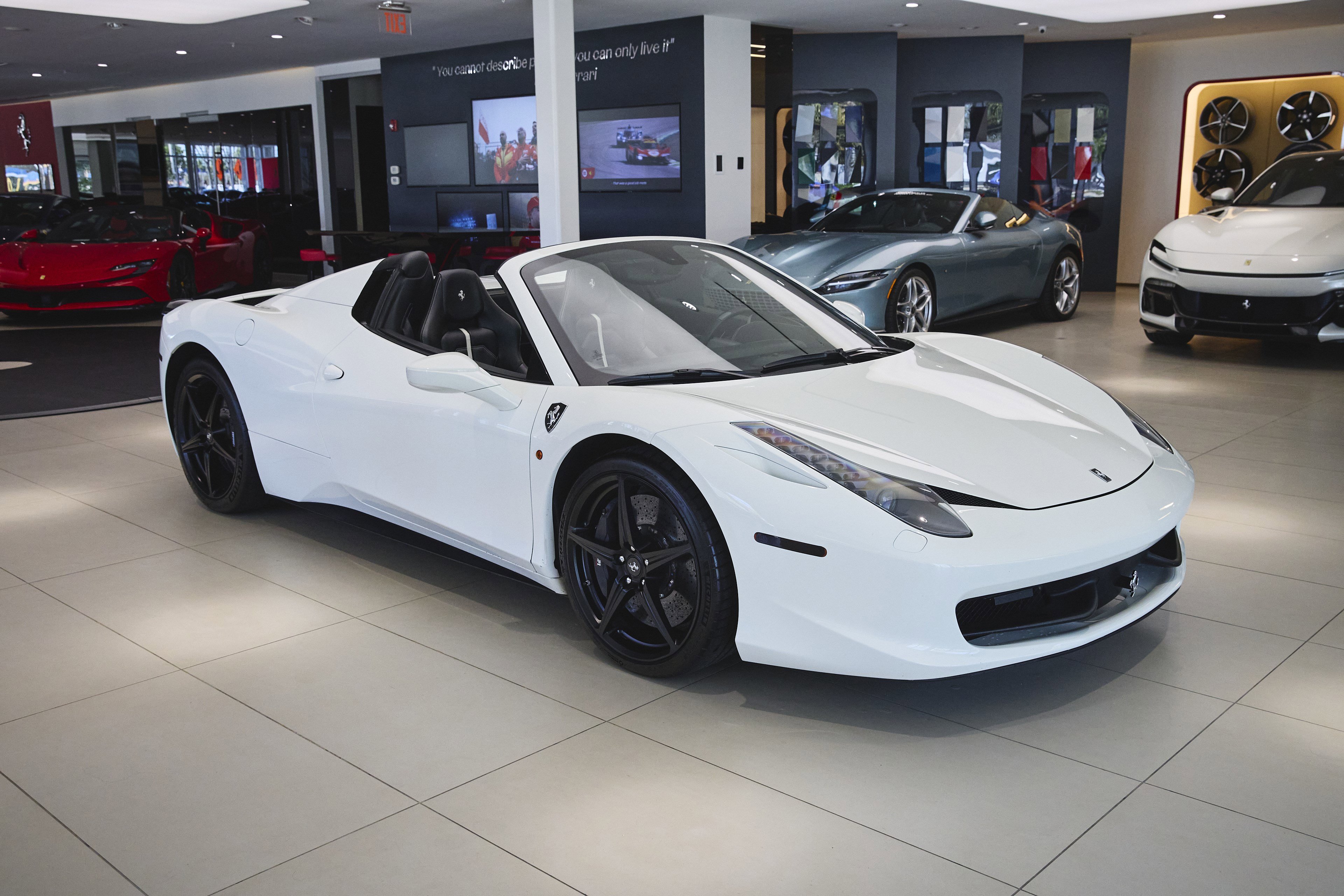 2015 Ferrari 458 Spider photo 12