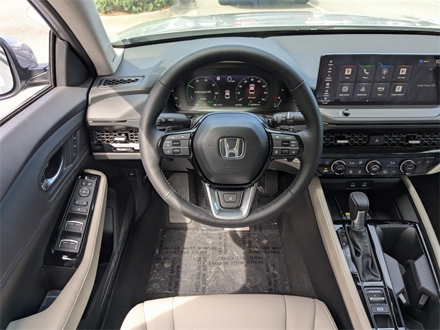 2025 Honda Accord Hybrid Touring photo 15