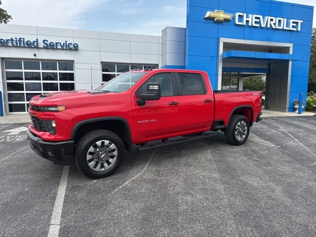 2026 Chevrolet Silverado 2500HD Custom photo 3