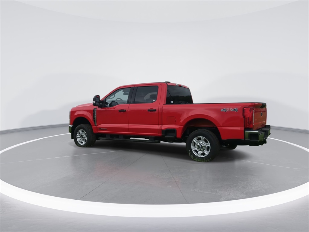 2025 Ford F-250 XLT photo 6