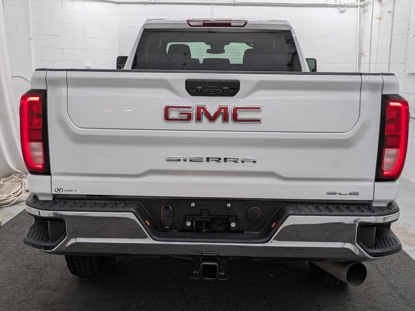 2024 Gmc Sierra HD SLE photo 17