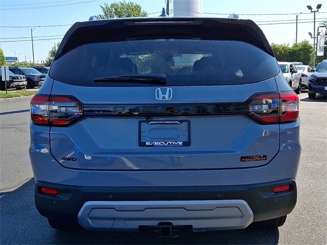 2025 Honda Pilot TrailSport photo 4