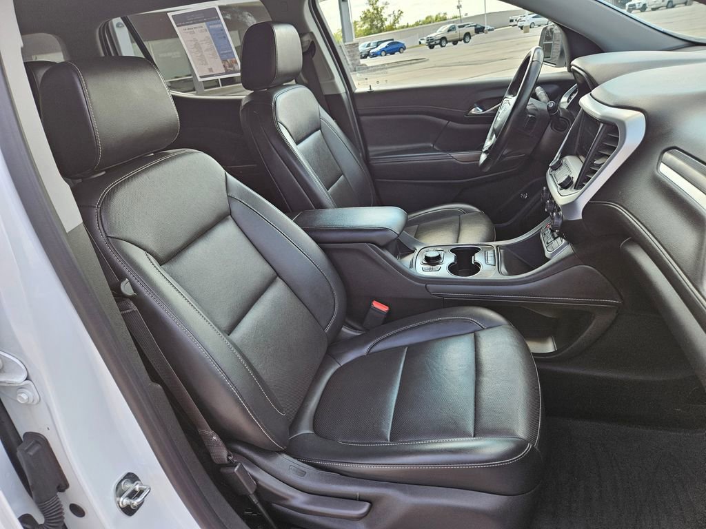2023 Gmc Acadia SLT photo 30