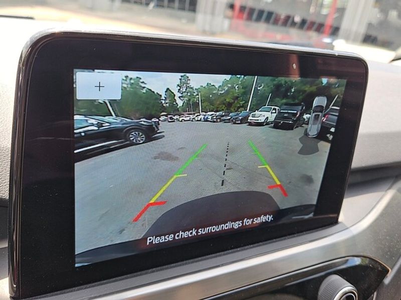 2022 Ford Escape Titanium Hybrid photo 22