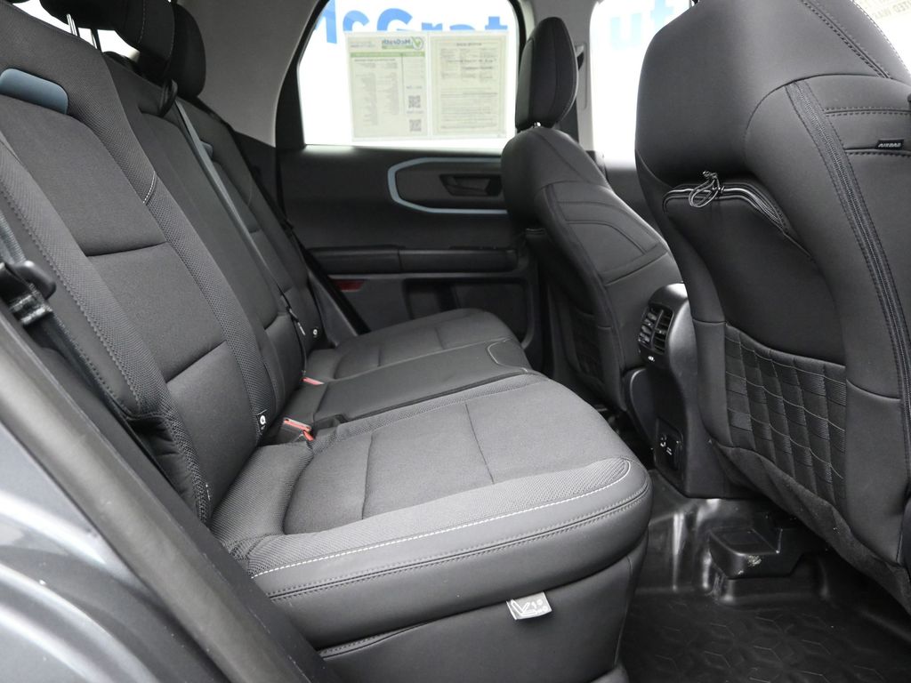 2024 Ford Bronco Sport Badlands photo 3