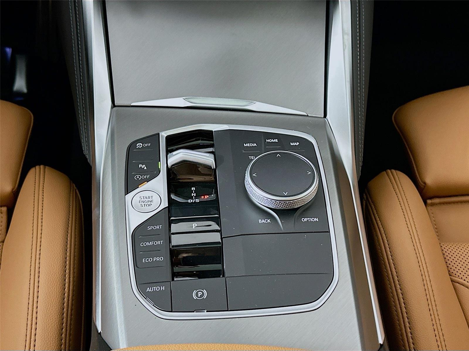 2025 Bmw 230i xDrive photo 17