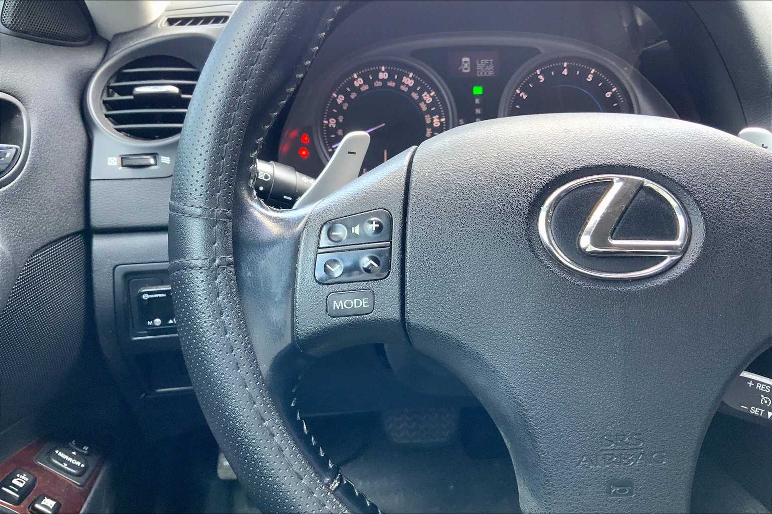 2007 Lexus IS 250 photo 21
