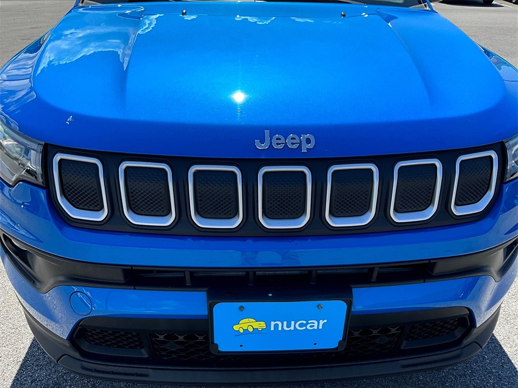 2022 Jeep Compass Latitude photo 28
