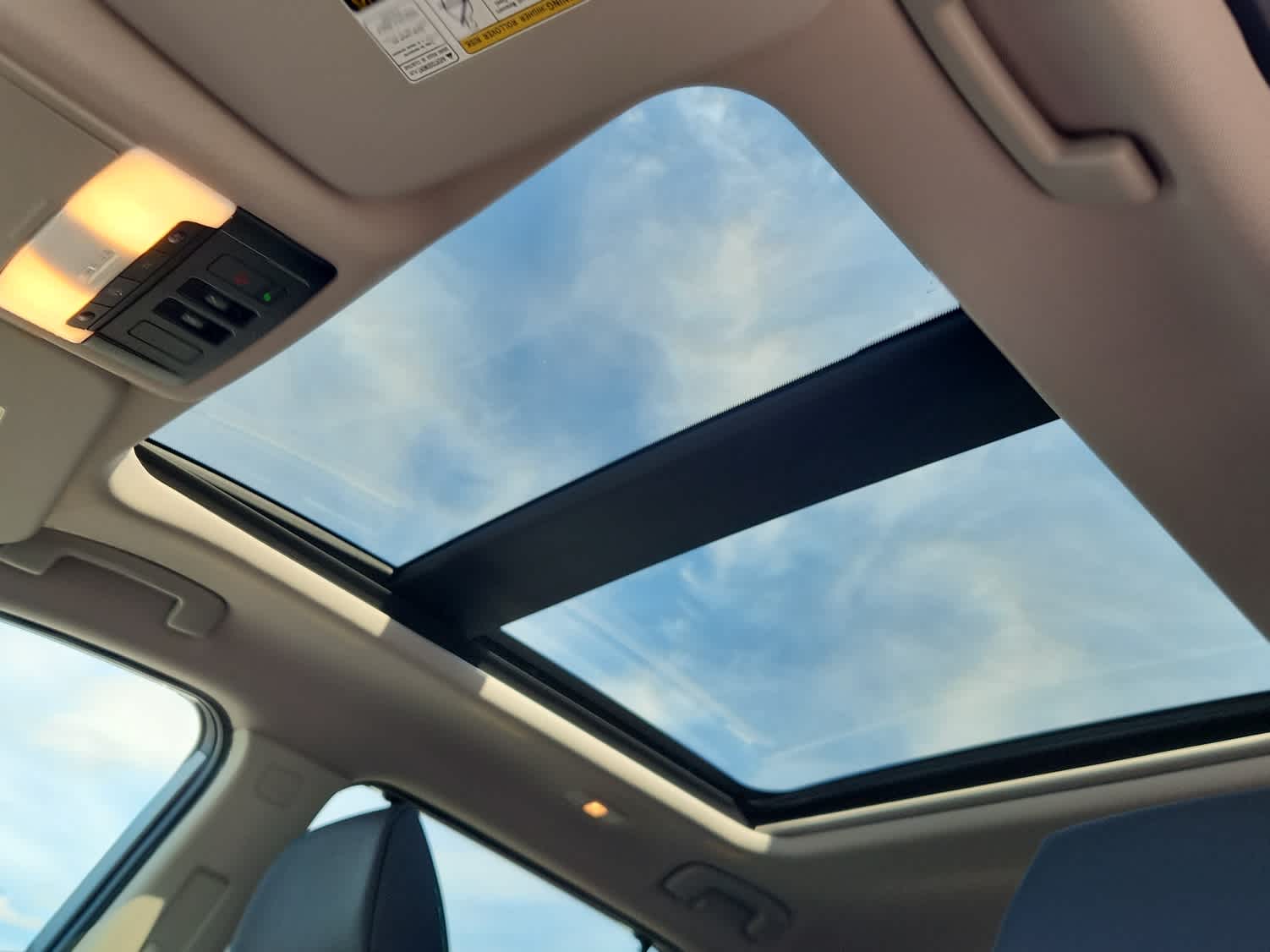 2026 Nissan Rogue SV photo 11