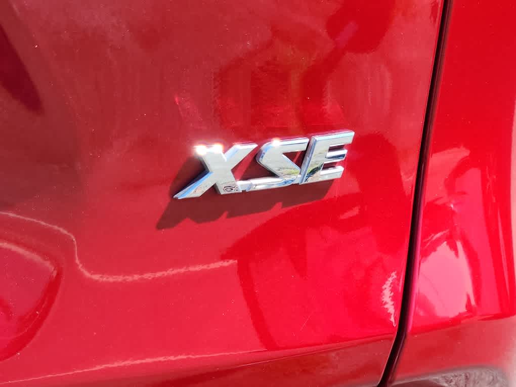 2022 Toyota RAV4 Prime XSE photo 18